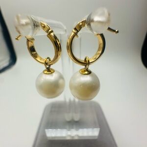 Elegant Gold Pearl Hoop Earrings